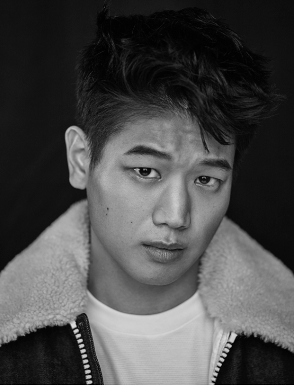 Actor Ki-Hong Lee Accepts Offer to Star in Blockbuster Drama 'Prometheus'